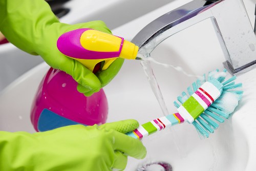 On-site curtain cleaning process in Acton